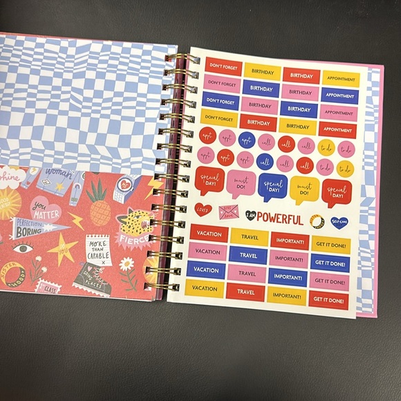 Brand new Ruby Taylor Portico design Planner 2024 - Picture 7 of 7